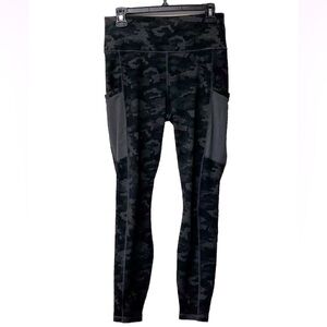 Fable-tics Grey Camo Pocket Workout Leggings!